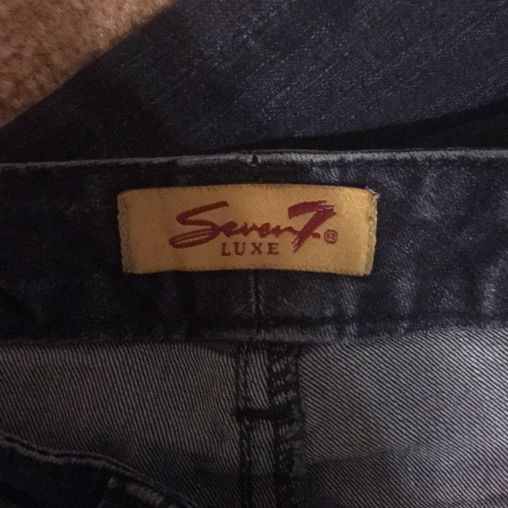Seven7 Skinny Jeans - Picture 4 of 4